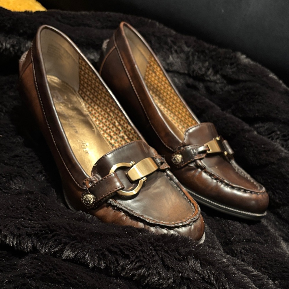 Brown Anne Klein loafers 7.5 M